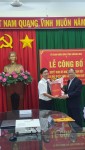Đồng chí Nguyễn Anh Tuấn   PCT UBND tỉnh trao quyết định bổ nhiệm